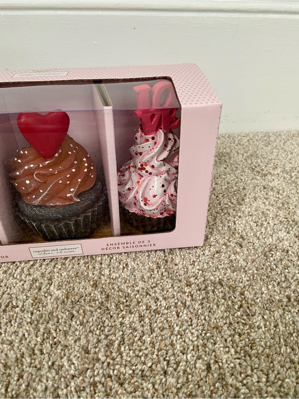 NWT Cupcakes and Cashmere Chocolate Faux Cupcakes Set of 3 Valentines Day - Picture 6 of 9